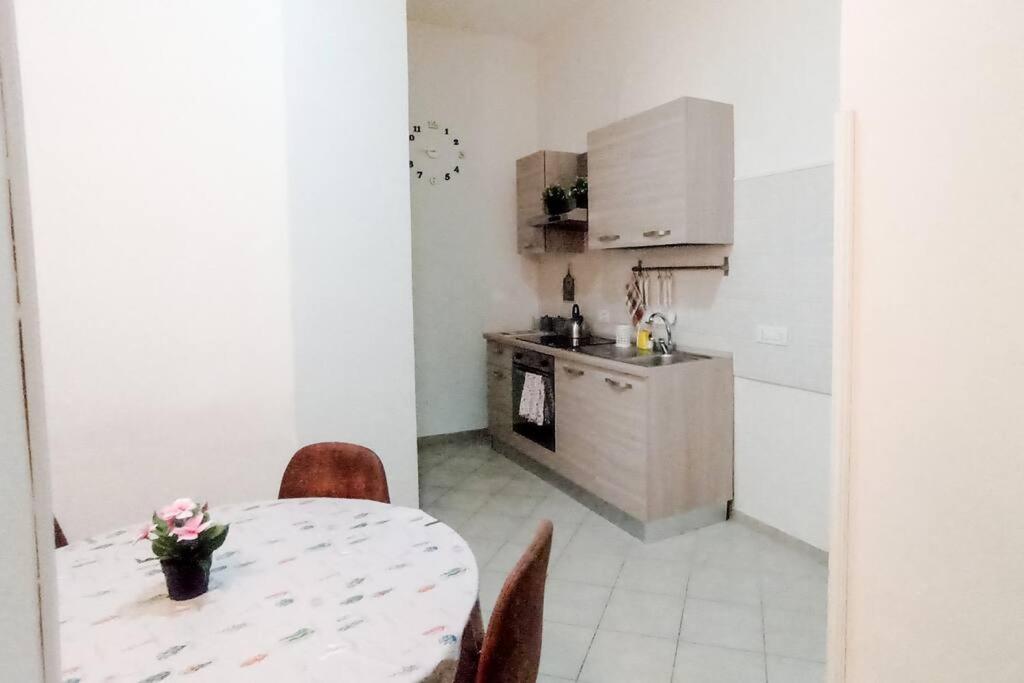 Come A Casa By Dimorra Apartment Naples
