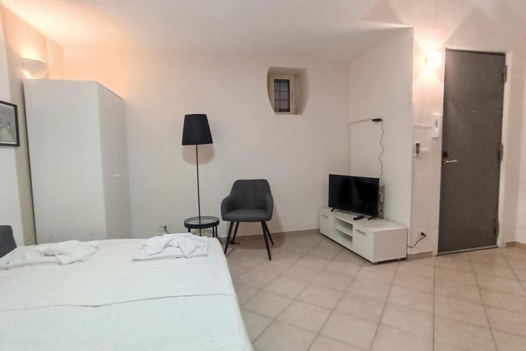 Apartment Come A Casa By Dimorra Naples